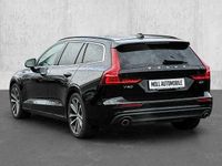 Gebraucht Volvo V60 145 PS (106 kW) 2021 Kombi