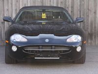 Używany Jaguar XK8 298 KM (219 kW) 2005 Czarny Kabriolet