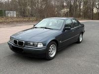 Gebraucht BMW 316 102 PS (75 kW) 1998 Grau Limousine