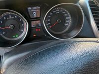 Gebraucht Hyundai i30 99 PS (72 kW) 2013 Weiß Limousine