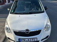 Gebraucht Opel Agila 68 PS (50 kW) 2010 Weiß Kleinwagen