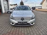 Gebraucht Mercedes B180 122 PS (89 kW) 2013 Silber Van / Kleinbus