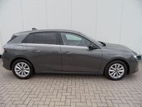 Gebraucht Opel Astra Elegance 131 PS (96 kW) 2023 Grau metallic