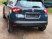 Gebraucht Renault Captur Life 90 PS (66 kW) 2017 Blau SUV