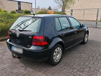 Gebraucht VW Golf IV 90 PS (66 kW) 2000 Schwarz Kleinwagen