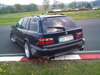 Gebraucht BMW 530 184 PS (135 kW) 1999 Blau Kombi