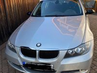 Gebraucht BMW 320 150 PS (110 kW) 2007 Silber Limousine