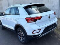 Gebraucht VW T-Roc Style 116 PS (85 kW) 2023 Weiß SUV