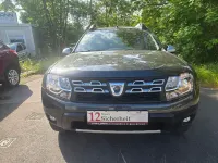 Gebraucht Dacia Duster Lauréate 114 PS (83 kW) 2016 Grau "comete" SUV