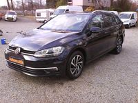Gebraucht VW Golf VII Join 150 PS (110 kW) 2018 Deep black perleffekt Kombi