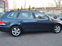 Gebraucht VW Jetta 170 PS (125 kW) 2009 Blau Limousine