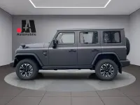 Neu BAW 212 166 PS (122 kW) 2026 Grau SUV