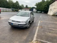 Gebraucht VW Golf IV 101 PS (74 kW) 2002 Silber Kleinwagen