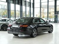 Gebraucht Mercedes E450 Avantgarde 367 PS (269 kW) 2023 Obsidianschwarz  metalliclack Limousine