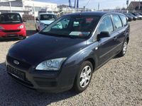 Gebraucht Ford Focus Trend 101 PS (74 kW) 2007 Grau Kombi
