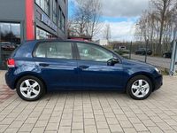 Gebraucht VW Golf VI Comfortline 140 PS (102 kW) 2010 Blau Kleinwagen