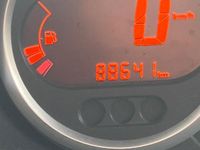 Gebraucht Renault Twingo Initiale Paris 75 PS (55 kW) 2014 Weiß Kleinwagen