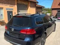Usata VW Passat 160 CV (117 kW) 2012 Blu Station wagon