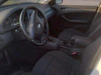 Gebraucht BMW 320 136 PS (100 kW) 2000 Weiß Limousine