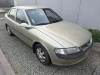 Gebraucht Opel Vectra 100 PS (73 kW) 1996 Limousine