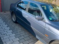 Gebraucht BMW 523 170 PS (125 kW) 2000 Blau Limousine