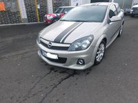 Gebraucht Opel Astra GTC 105 PS (77 kW) 2006 Silber Coupé