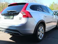 Second-hand Volvo V60 CC 190 CP (139 kW) 2017 Argintiu Break