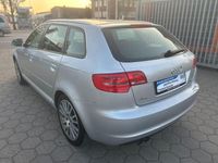 Gebraucht Audi A3 Attraction 125 PS (91 kW) 2010 Silber Kleinwagen