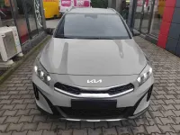 Neu Kia XCeed 179 PS (131 kW) 2025 Wolfsgrau SUV