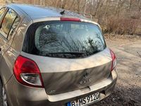 Gebraucht Renault Clio IV 75 PS (55 kW) 2012 Braun Limousine