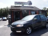Gebraucht Skoda Rapid Ambition 105 PS (77 kW) 2014 Schwarz Kleinwagen