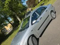 Second-hand Ford Focus 100 CP (73 kW) 2004 Argintiu Berlinǎ