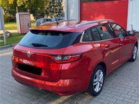 Gebraucht Renault Mégane GrandTour Bose Edition 132 PS (97 kW) 2017 Rot Kombi