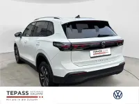 Neu VW Tiguan Life 150 PS (110 kW) 2026 Weiss SUV