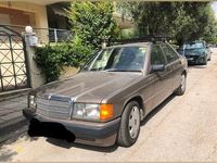 Gebraucht Mercedes 190 118 PS (86 kW) 1990 Beige Limousine