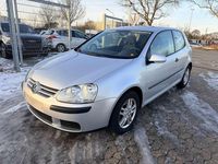 Gebraucht VW Golf IV Trendline 75 PS (55 kW) 2004 Silber Limousine