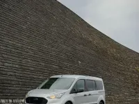 Gebraucht Ford Tourneo Trend 120 PS (88 kW) 2018 Silber Van / Kleinbus