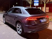 Gebraucht Audi Q8 Premium 400 PS (294 kW) 2020 Grau SUV