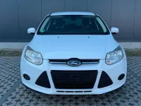 Gebraucht Ford Focus Trend 95 PS (69 kW) 2014 Weiß Limousine