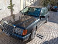 Gebraucht Mercedes 200 160 PS (117 kW) 1992 Schwarz Limousine