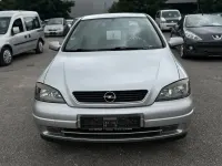 Gebraucht Opel Astra 101 PS (74 kW) 2003 Silber Limousine