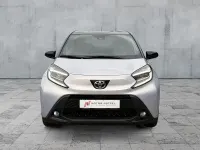 Neu Toyota Aygo X Edition 72 PS (52 kW) 2025 Light purple (9ae)/ black mica SUV