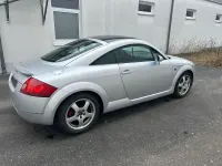 Używany Audi TT Basis 180 KM (132 kW) 1999 Srebrny Coupe