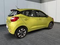 Gebraucht Hyundai i10 Trend 63 PS (46 kW) 2025 Lucid lime Kleinwagen