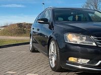 Gebraucht VW Passat 140 PS (102 kW) 2012 Schwarz Kombi