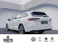 Gebraucht Skoda Superb Selection 150 PS (110 kW) 2025 Purity weiss Kombi