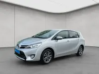 Gebraucht Toyota Verso Life 147 PS (108 kW) 2014 Silber Van / Kleinbus