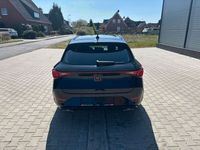 Second-hand Cupra Leon 150 CP (110 kW) 2024 Negru Berlinǎ