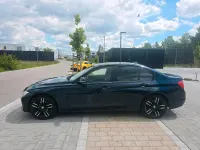 Gebraucht BMW 318 150 PS (110 kW) 2015 Blau Limousine