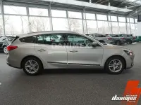 Gebraucht Ford Focus 120 PS (88 kW) 2019 Silber Kombi